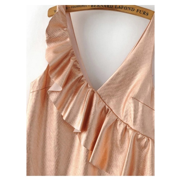 Rose Gold Metallic Ruffle Faux Suede Party… - Picture 7 of 12